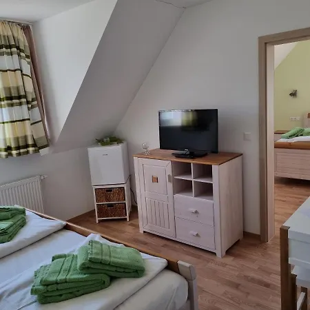 Spreewaelder Feriendomizil/pension 부르크